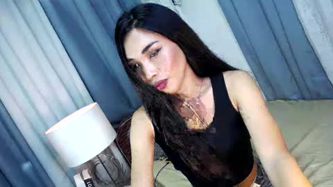 Snapshot of asian_luci chatting on January 26, 7:21 am LUCI BABE online show from January 26, 7:21 am