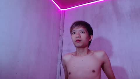 asian_macky online show from April 21, 11:38 am