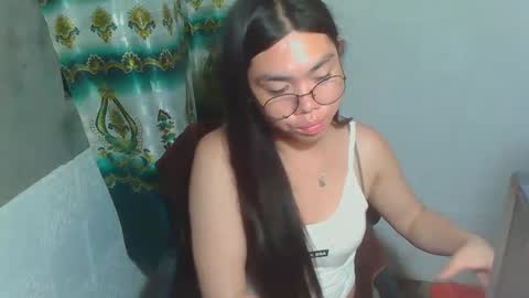 Rhean online show from February 26, 7:27 pm