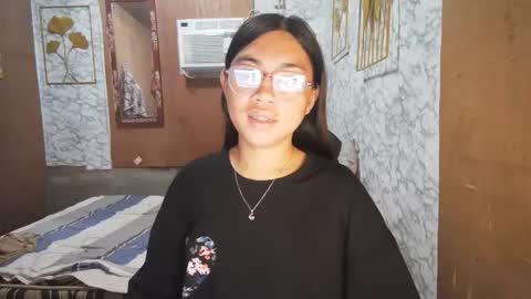 Rhean online show from November 28, 10:23 pm