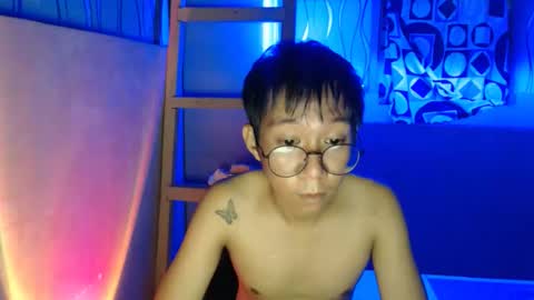 asian_seanbrownxxx online show from October 22, 9:14 pm