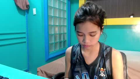 Snapshot of asian_slade chatting on July 14, 12:11 pm asian_slade online show from July 14, 12:11 pm