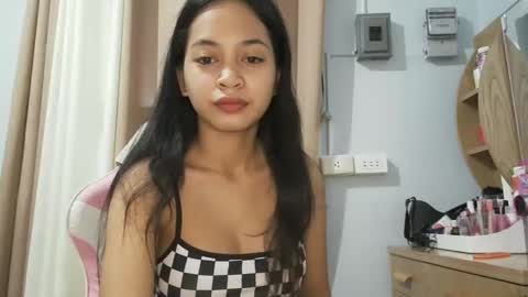 asian_trish online show from November 20, 10:09 pm