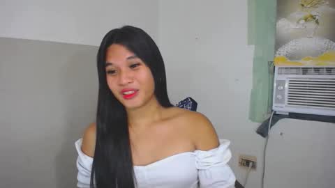 Yan online show from October 22, 6:40 pm