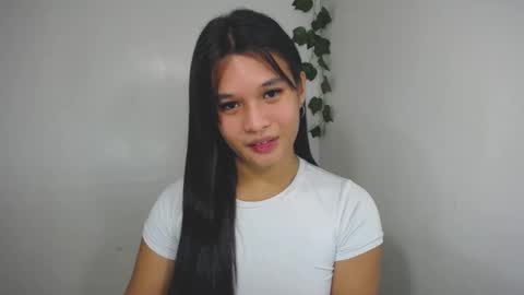 Yan online show from November 20, 7:24 pm