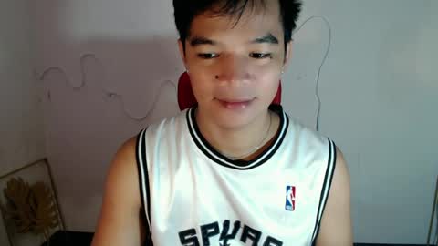 Snapshot of asianash18 chatting on July 2, 8:59 pm ASH online show from July 2, 8:59 pm