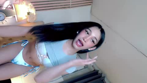 asianbabe_siarre online show from October 17, 5:43 am