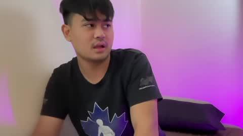 Snapshot of asianblackbigcock chatting on June 6, 6:18 am mark online show from June 6, 6:18 am