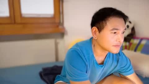 Snapshot of asianboy_sunny chatting on June 2, 2:41 pm AsianBoy Sunny online show from June 2, 2:41 pm