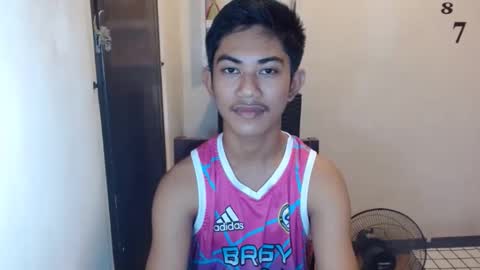 Snapshot of asiancockhero22 chatting on December 10, 12:49 pm HERO online show from December 10, 12:49 pm