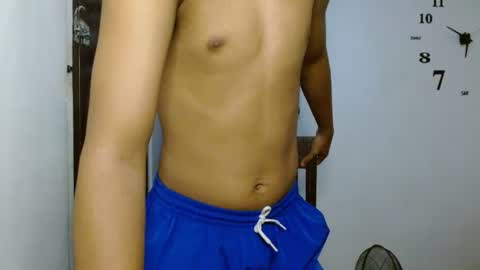 Snapshot of asiancockhero22 chatting on February 8, 12:28 am HERO online show from February 8, 12:28 am