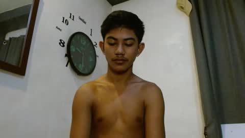 HERO online show from April 19, 1:27 am