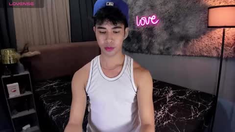 asiancum_peter online show from September 25, 11:58 am
