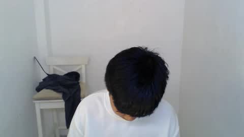   online show from December 19, 4:02 pm