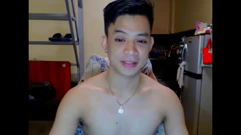 Snapshot of asiandreamboyx chatting on October 25, 8:11 am asiandreamboyx online show from October 25, 8:11 am