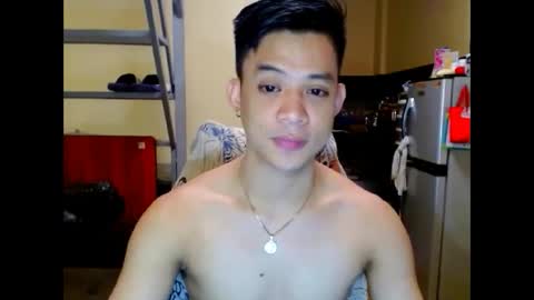 Snapshot of asiandreamboyx chatting on October 26, 7:36 am asiandreamboyx online show from October 26, 7:36 am