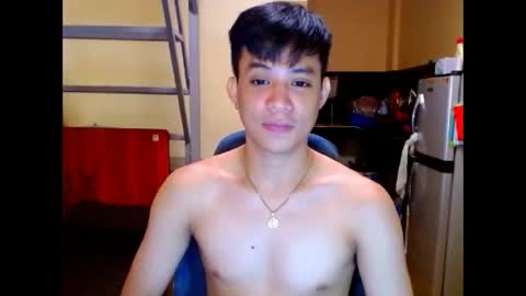 asiandreamboyx online show from April 21, 2:04 am
