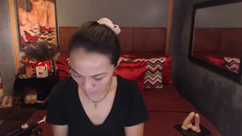Snapshot of asianhotjasmin chatting on July 12, 7:38 pm asianhotjasmin online show from July 12, 7:38 pm