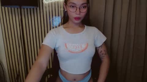 Snapshot of asianhottiesttamira chatting on October 24, 4:31 am HI IM TAMIRA LOOKING FOR SERIOUS RELATIONSHIP online show from October 24, 4:31 am