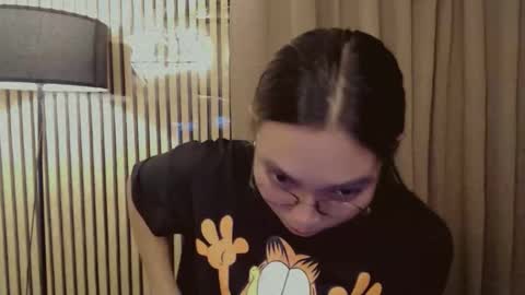 Snapshot of asianhottiesttamira chatting on October 27, 3:54 am HI IM TAMIRA LOOKING FOR SERIOUS RELATIONSHIP online show from October 27, 3:54 am