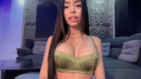 asianhugecockcindy online show from December 18, 11:22 pm