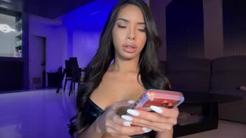 asianhugecockcindy online show from April 16, 9:39 pm