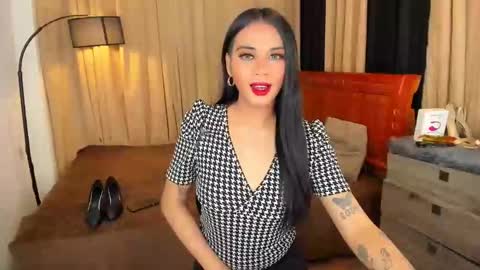 JULIA online show from December 10, 2:27 am