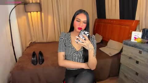 JULIA online show from December 26, 8:42 pm