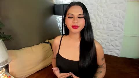 JULIA online show from November 6, 9:43 am