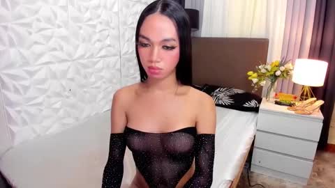 KIM online show from December 21, 10:40 pm