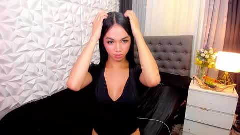 KIM online show from February 28, 12:21 am