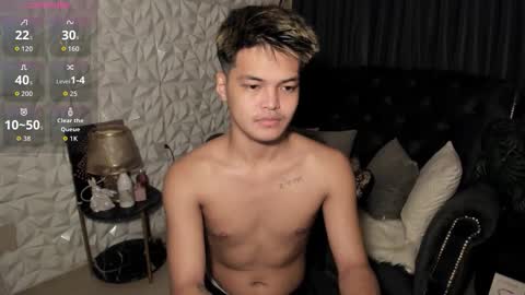 VICTORIA SCOTT online show from December 5, 10:57 am