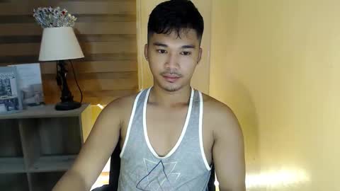 asianhunk_jamesx online show from November 19, 6:02 am