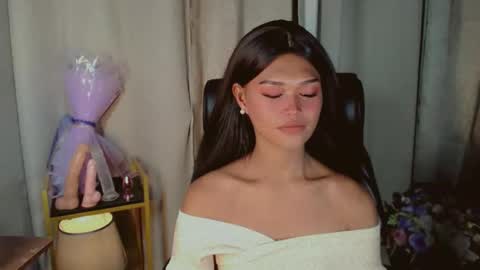 Kianna online show from April 22, 11:34 am