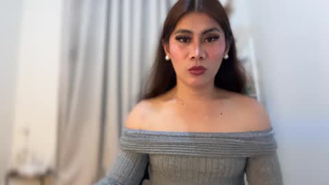 asianloreen24 online show from February 13, 1:18 pm