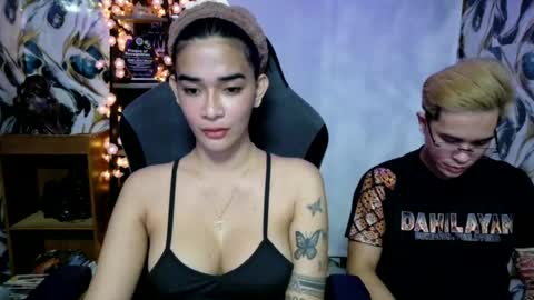 Mark online show from July 2, 12:44 pm