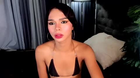 Snapshot of asianpetiteprincess chatting on June 11, 9:29 am asianpetiteprincess online show from June 11, 9:29 am