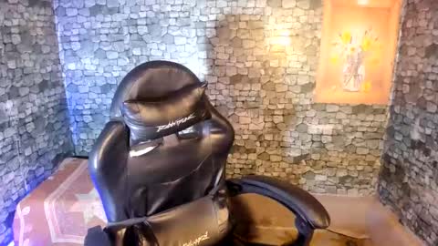 Snapshot of asianplayboyx chatting on May 24, 1:27 pm mark online show from May 24, 1:27 pm