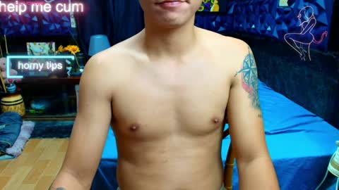 Snapshot of asianprince21 chatting on March 26, 7:58 am Prince online show from March 26, 7:58 am