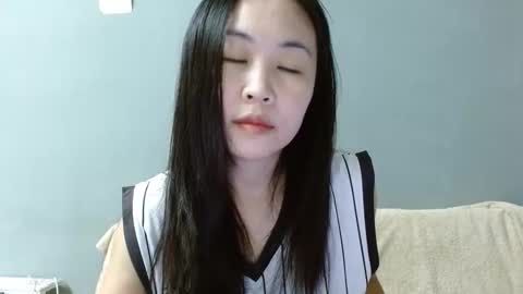 Snapshot of asiantabbyx chatting on May 8, 3:45 am Tabby online show from May 8, 3:45 am