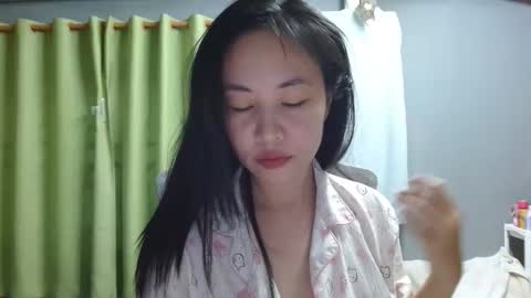 Snapshot of asiantabbyx chatting on June 4, 4:18 am Tabby online show from June 4, 4:18 am