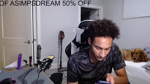 Snapshot of asimpsdream chatting on November 15, 3:37 am asimpsdream online show from November 15, 3:37 am