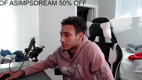 Snapshot of asimpsdream chatting on November 19, 2:06 pm asimpsdream online show from November 19, 2:06 pm