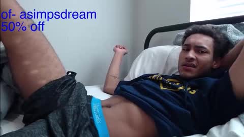 Snapshot of asimpsdream chatting on February 14, 2:36 pm asimpsdream online show from February 14, 2:36 pm