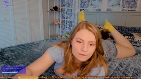 Asiri   pronounced Ah-siri Please no nicknames   3 online show from December 1, 7:19 pm