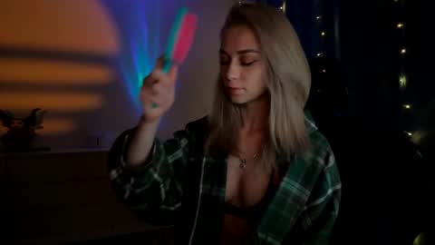 Ask Alexa online show from February 4, 2:39 am