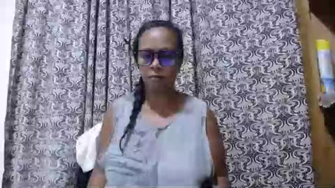 aslanne online show from April 22, 7:04 pm