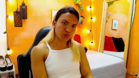 ASLY online show from January 2, 8:46 pm