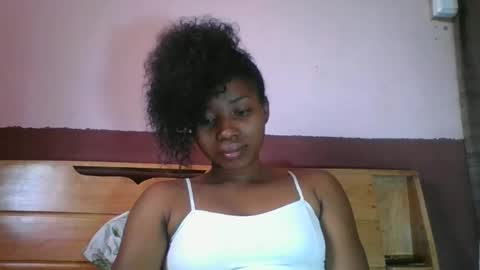 asmiraa online show from February 13, 11:06 am