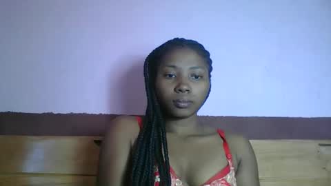 asmiraa online show from March 27, 9:42 am